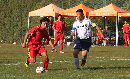 从雪域高原到南海之滨：玉树足江苏超级足球联赛官网 - 2025赛季赛程+积分榜+视频直播球少年的追梦冬训之旅