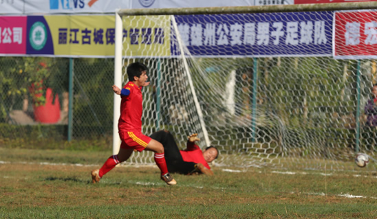 江苏城市足球联赛官网-最新赛程+积分榜-民间足球盛宴烟台市第十五届全民健身运动会五人制足球比赛举办