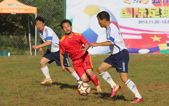 江苏城市足球联赛官网-最新赛程+积分榜-民间足球盛宴海安队、崇川队挺进四强！南通市秋季业余足球联赛热血沸腾！